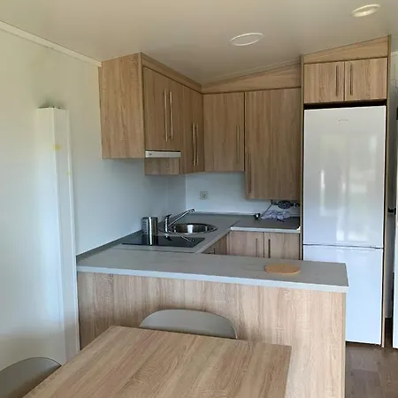 Panticosa Lodge אתר קמפינג *