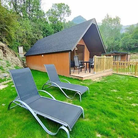 אתר קמפינג Panticosa Lodge פנטיקוסה