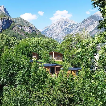 אתר קמפינג Panticosa Lodge פנטיקוסה