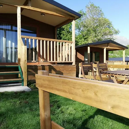 אתר קמפינג Panticosa Lodge פנטיקוסה