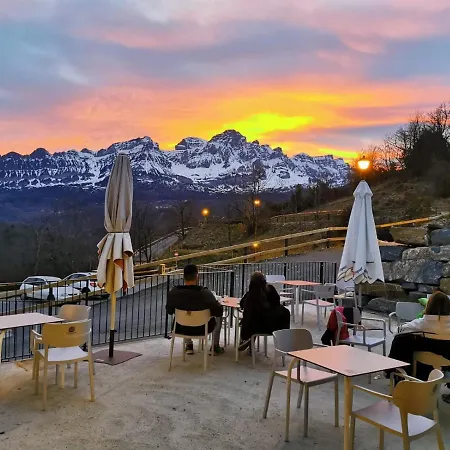 Panticosa Lodge אתר קמפינג *