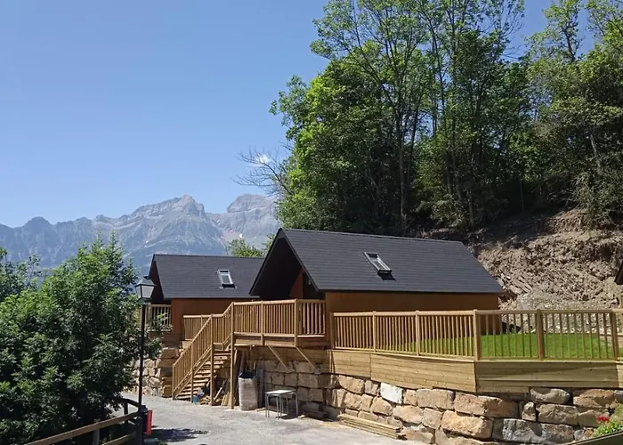 Camping Panticosa Lodge