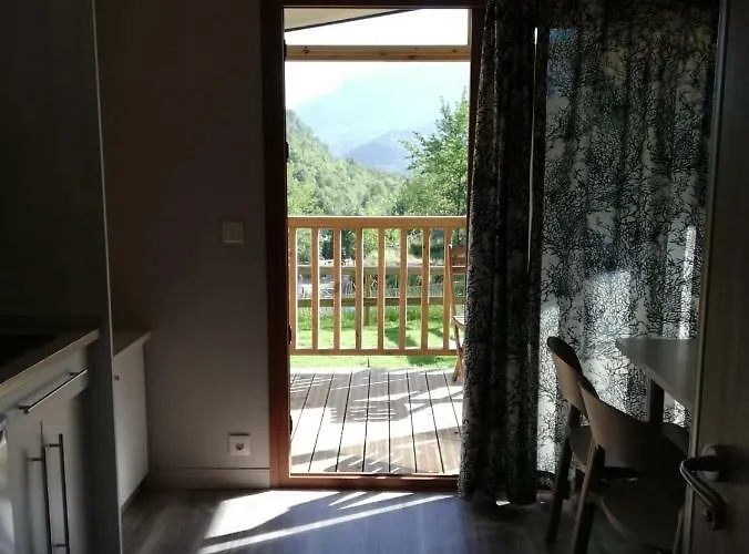 Panticosa Lodge Camping *